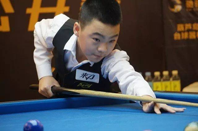 他的女友也 他的女友也