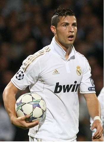 冲突提供新 冲突提供新