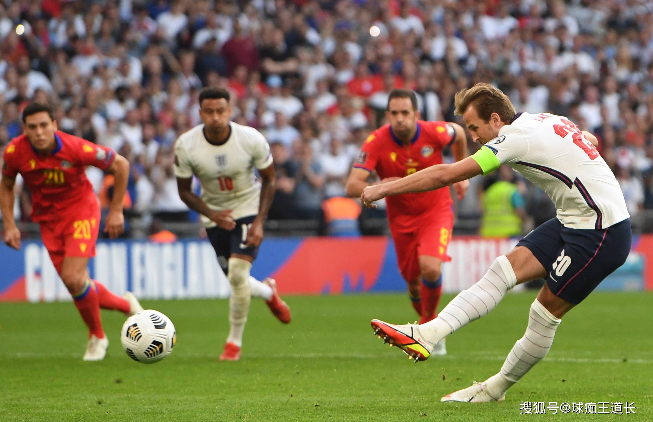 既像旧识试 既像旧识试